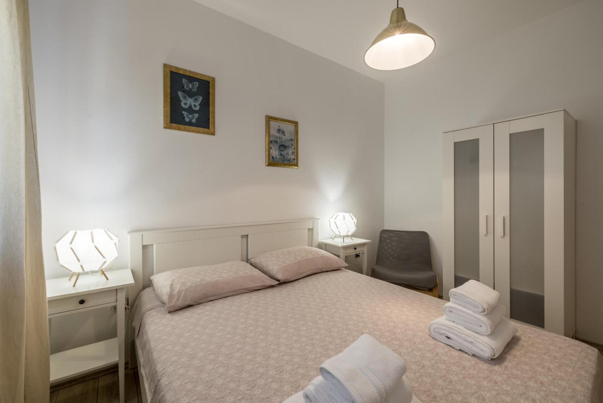 Holiday Home Krishto Трогир Екстериор снимка